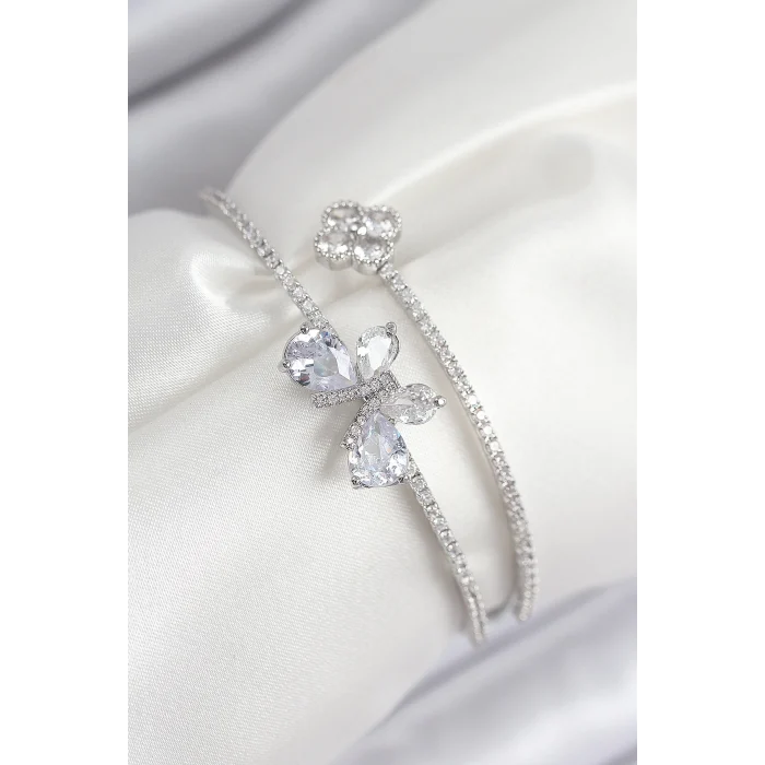 Pirinç Zirkon Taşlı Kelebek Ve Yonca Model Gümüş Renk Kadın Bileklik