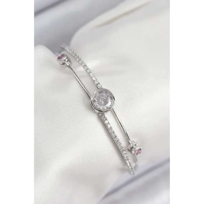 Pirinç Zirkon Taşlı Pırlanta Model Gümüş Renk Kadın Bileklik