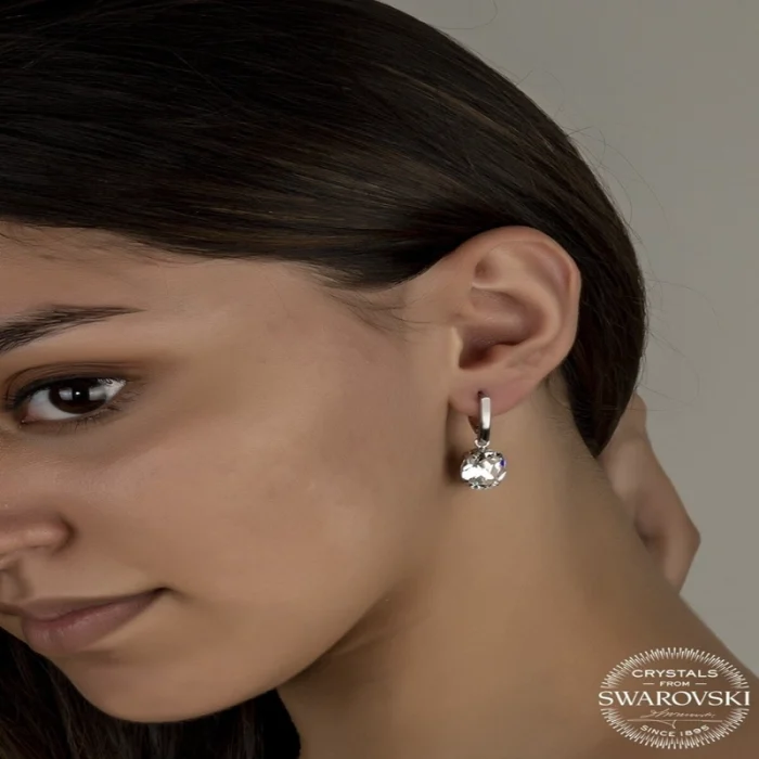 Luz&Pos Swarovski Crystal Taşlı Gümüş Beyaz Oval Sallantılı Kadın Küpe