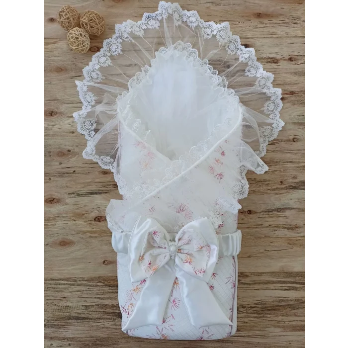 Luz&Pos Yenidoğan Hanımeli Desenli Taç Nakışlı Delüks Kundak Bebek Battaniyesi Ekru