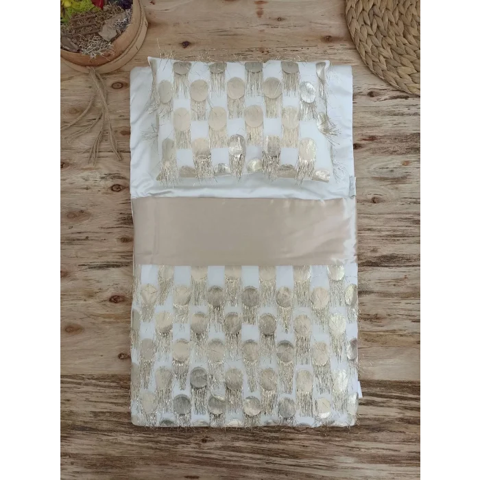 Luz&Pos Yenidoğan İzmir İncisi Tül İşlemeli Pamuklu Fiyonklu Kundaklı Lüks 3lü Alt Açma Seti Gold