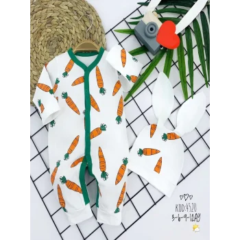 Luz&Pos 3-6-9-12 Ay Kulaklı Şapkalı Havuç Baskılı Boydan Çıtçıtlı Uzun Kollu Kız Erkek Bebek Tulumu Beyaz