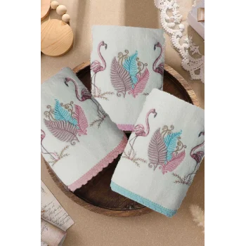 3 Lü Renkli Kuğu Nakışlı Su Taşı Kenar İşlemeli Havlu Seti 50X90 Cm