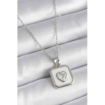 316L Çelik Gümüş Renk Kare Madalyon Kalp Zirkon Taş İşleme Kadın Kolye