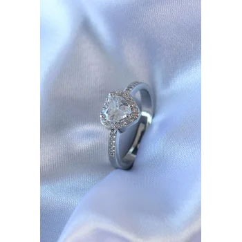 Gümüş Renk Kalp Zirkon Taşlı Charm Model Pirinç Kadın Yüzük