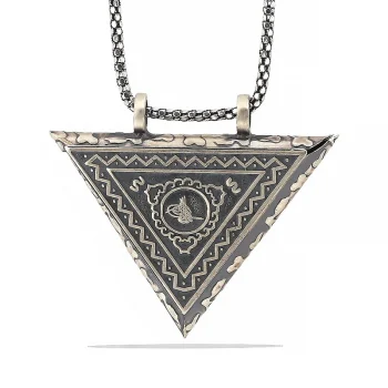 Luz&Pos Gümüş Üçgen İçi Açılabilen Tuğra Muskalık Kolye