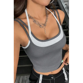 Kadın Antrasit Gri Beyaz Çift Renk Çapraz Askılı Crop Top Bluz – Şık, Rahat ve Kolay Kombinlenebilir