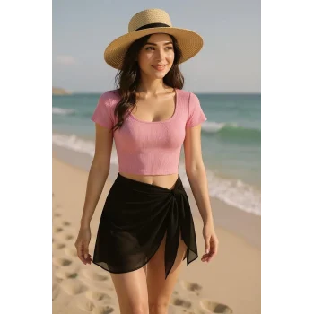 Kadın Pembe Yarım Kol Crop ve Siyah Pareo 2li Set – Modern ve Şık Tasarım