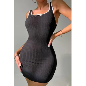 Kadın Siyah Fiyonklu Kaşkorse Gecelik Ve Tanga Takım – Modern, Konforlu ve Günlük Kombinlere Uygun