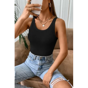 Kadın Siyah Kolsuz Kalın Askılı Uzun Crop Top Bluz & Atlet – Şık, Rahat ve Kolay Kombinlenebilir