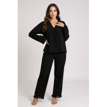 Kadın Siyah Önden Bağlamalı Kolu ve Paçası Fırfır Detaylı Uzun Kollu Pijama Takımı