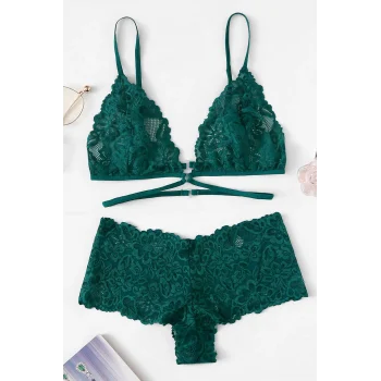 Kadın Yeşil Özel Şık Sütyen Külot Takımı – Modern, Konforlu ve Günlük Kombinlere Uygun