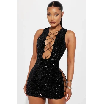 Luz&Pos Arias Closet Pullu Transparan Detaylı Göğüs Dekolteli Mini Fantezi Elbise