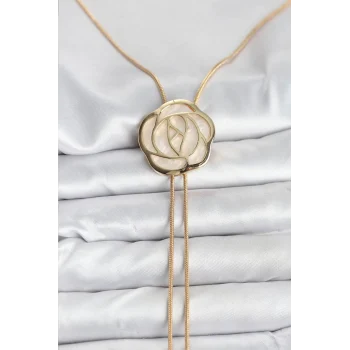 Pirinç Gold Renk Gül Model Asansörlü Kadın Kolye