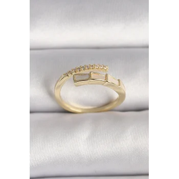 Pirinç Gold Renk Zirkon Taş Detaylı Yılan Model Ayarlanabilir Yüzük