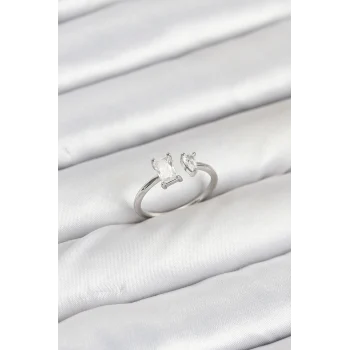 Pirinç Gold Renk Zirkon Taşlı Kadın Yüzük