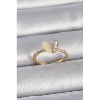 Pirinç Gümüş Renk Ayarlanabilir Zirkon Taşlı Beyaz Mineli Kalp Model Kadın Yüzük