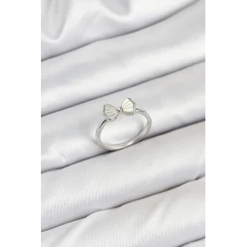 Pirinç Gümüş Renk Fiyonk Model Kadın Yüzük