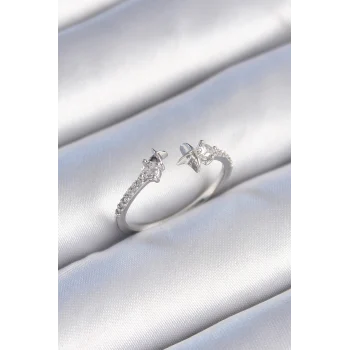 Pirinç Gümüş Renk Zirkon Taş Detay Yıldız Model Kadın Yüzük