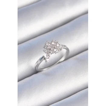 Pirinç Gümüş Renk Zirkon Taşlı Kadın Yüzük