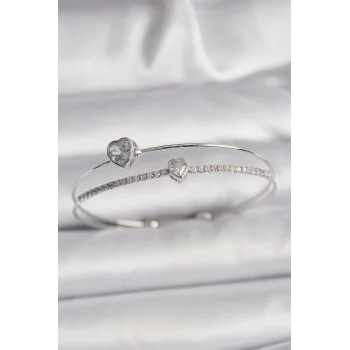 Pirinç Gümüş Renk Zirkon Taşlı Kalp Model Kadın Bileklik