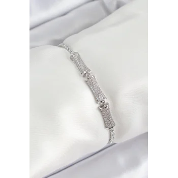 Pirinç Gümüş Renk Zirkon Taşlı Kemik Model Kadın Bileklik