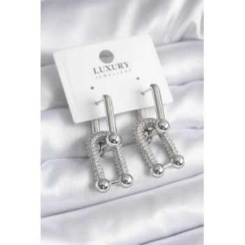 Pirinç Gümüş Renk Zirkon Taşlı Model Vıp Seri Kadın Küpe