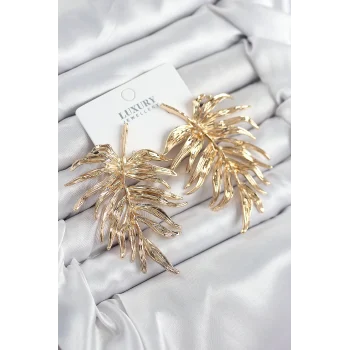 Pirinç Yaprak Model Gold Renk Kadın Küpe