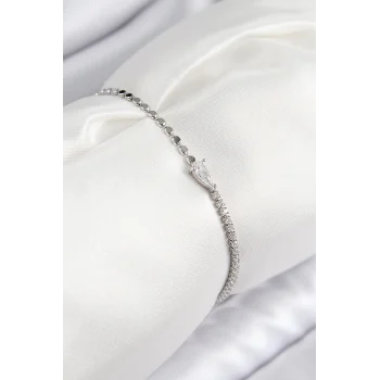 Pirinç Zirkon Taşlı Damla Model Ezme Zincir Gümüş Renk Kadın Bileklik