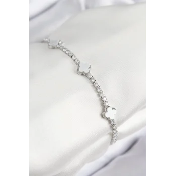 Pirinç Zirkon Taşlı Yonca Model Gümüş Renk Kadın Bileklik