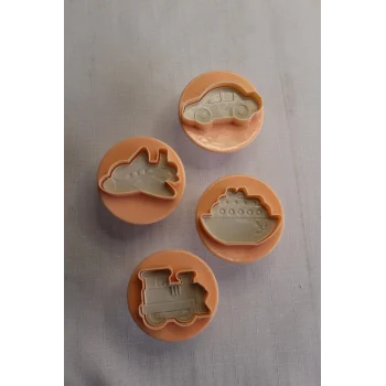 Sunplast 4lü Basmalı Araç Kurabiye Kalıbı