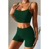 Kadın Yeşil Şortlu Kaşkorse Gecelik Takım – Modern, Konforlu ve Günlük Kombinlere Uygun