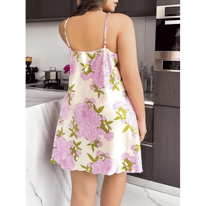 Luz&Pos Arias Closet Büyük Beden Çiçek Desenli Dantel İşlemeli Yırtmaçlı İnce Askılı Gecelik