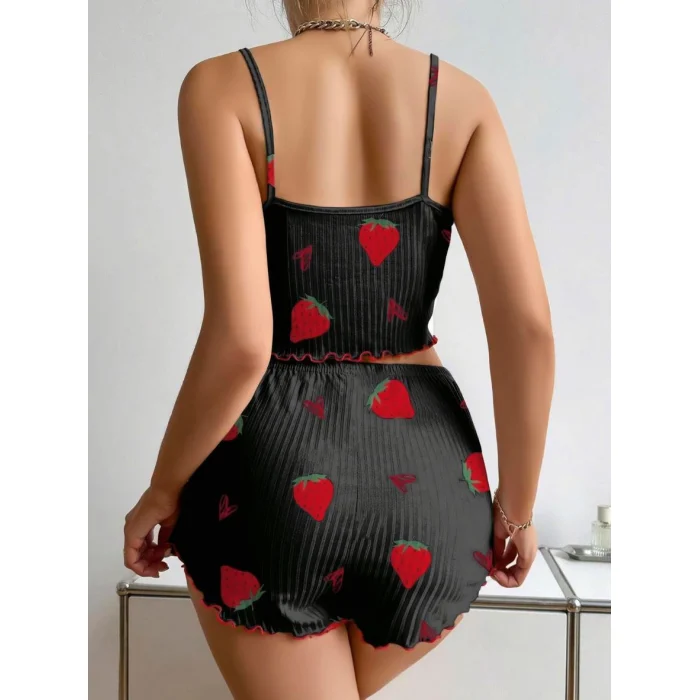 Luz&Pos Arias Closet Pamuklu Siyah Üstüne Çilek Desen Fitilli Askılı Şortlu Pijama Takımı