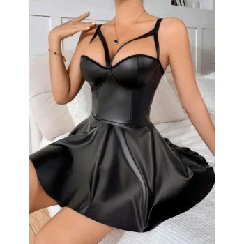 Luz&Pos Arias Closet Siyah Etekli Pileli Göğüs Detaylı Fantezi Deri Elbise