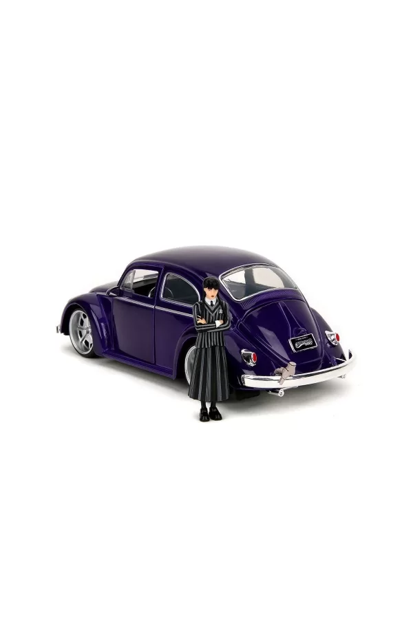 253255076 Jada Wednesday Volkswagen Beetle 1 24