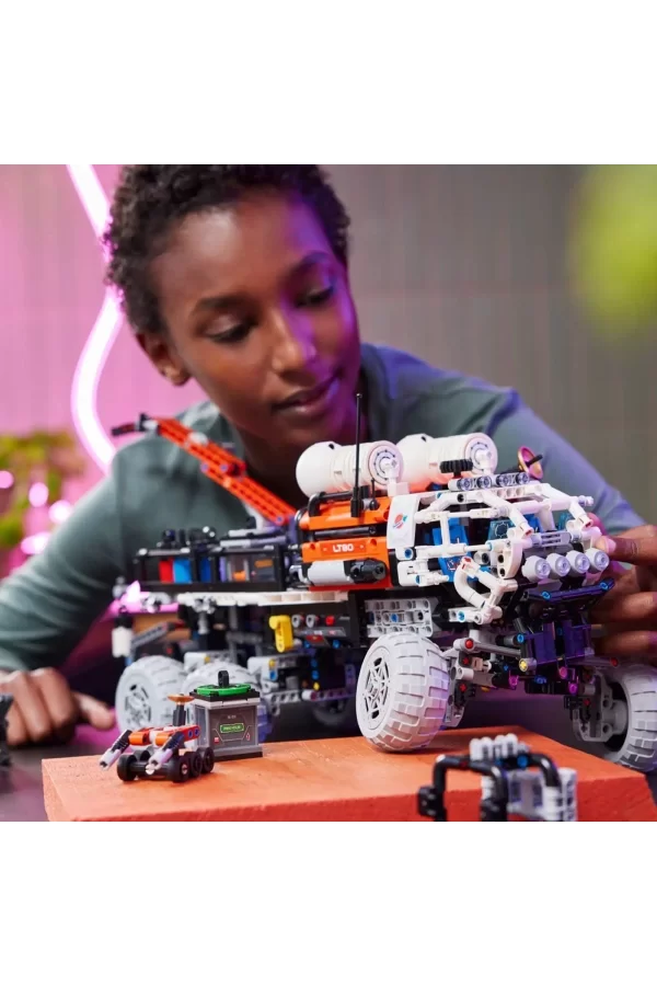 42180 Lego Technic Mars Ekibi Keşif Aracı 1599 Parça +11 Yaş