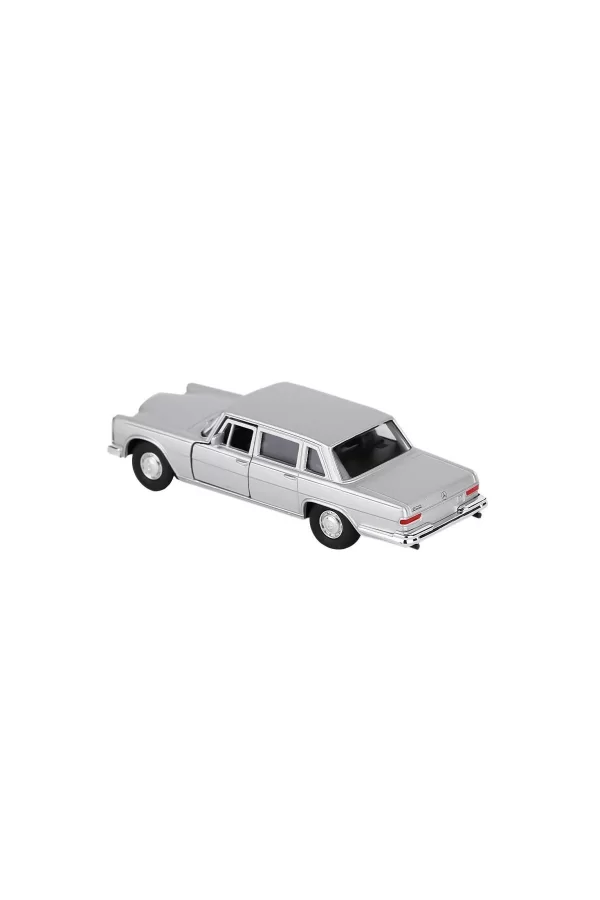 43834 Welly Mercedes Benz 1:32  Çek Bırak Model Arabalar -karsan Oyuncak