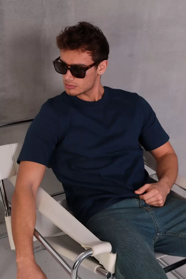 Erkek Relax Fit Bisiklet Yaka %100 Pamuk Rahat Kesim Basic Tişört
