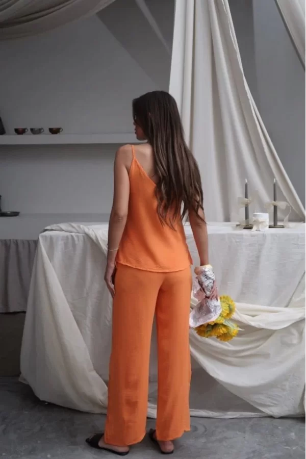 Kadın Askılı Bluz Ve Bol Paça Pantolon Ikili Takım