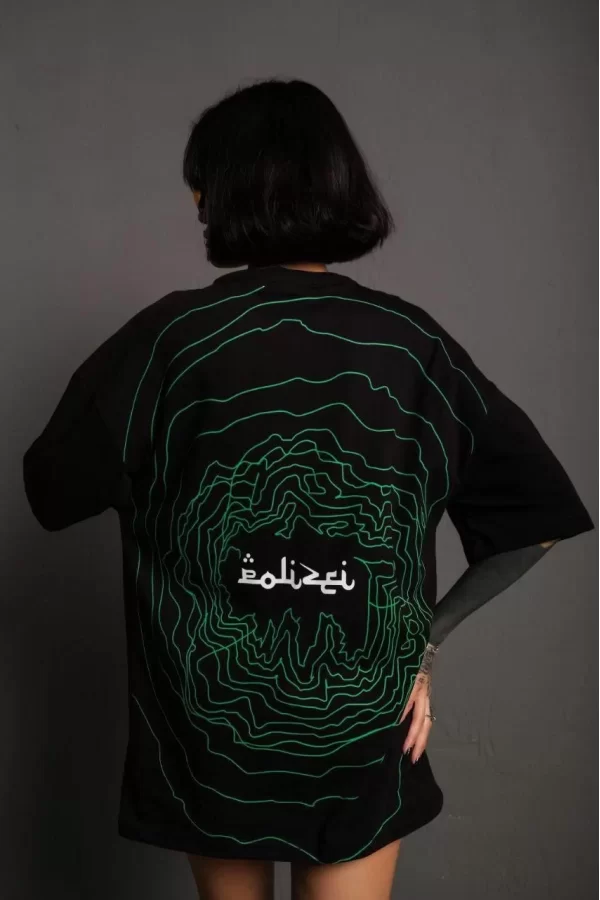 Luz&Pos Kadın Bisiklet Yakalı Sırt Baskılı Oversize T-shirt - Siyah