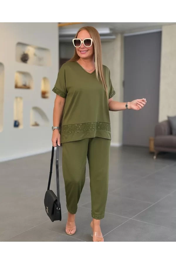 Kadın Kısa Kollu V Yakalı Pul Payetli Viskon Iki Iplik Bluz Ve Pantolon Ikili Takım