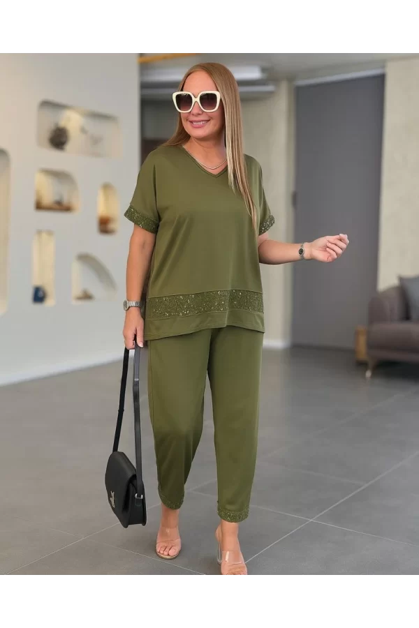 Kadın Kısa Kollu V Yakalı Pul Payetli Viskon Iki Iplik Bluz Ve Pantolon Ikili Takım
