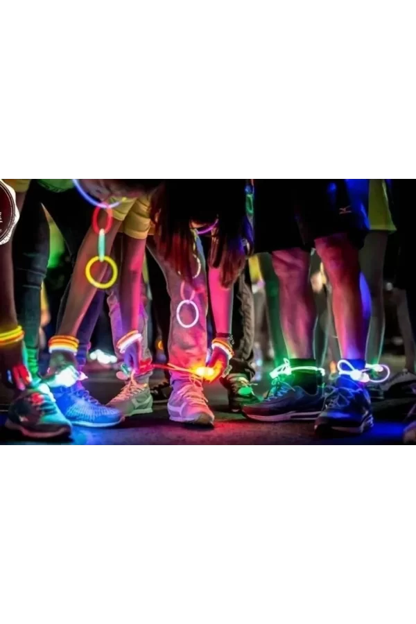 Karanlıkta Yanan Parlayan Fosforlu Glow Stick Çubuk Bileklik 50 Adet