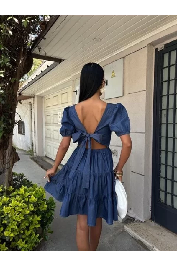 Kare Yakalı Ve Gipe Detaylı Tensel Elbise 2883