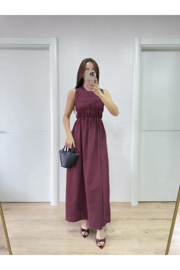 Kolsuz Göğüs Lastıklı Uzun Elbise - Bordo