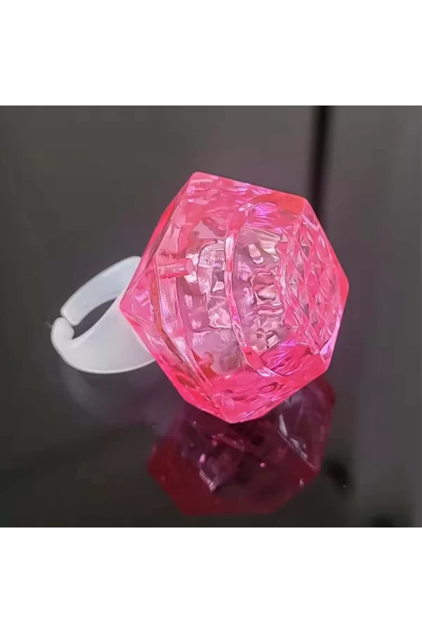 Kristal Tasarımlı Led Glow Işıklı 3 Modlu Pembe Yüzük 3.5 X 5 Cm