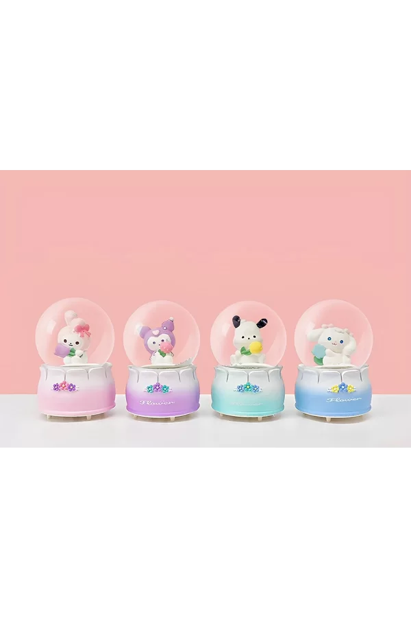 Kuromi Işıklı Kar Küresi 7 Cm Alk3397