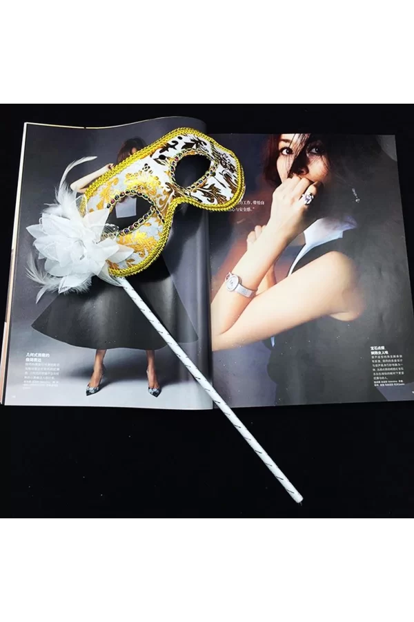 Lüks Taşlı Saplı Maskeli Balo Maskesi Beyaz Renk 35 Cm
