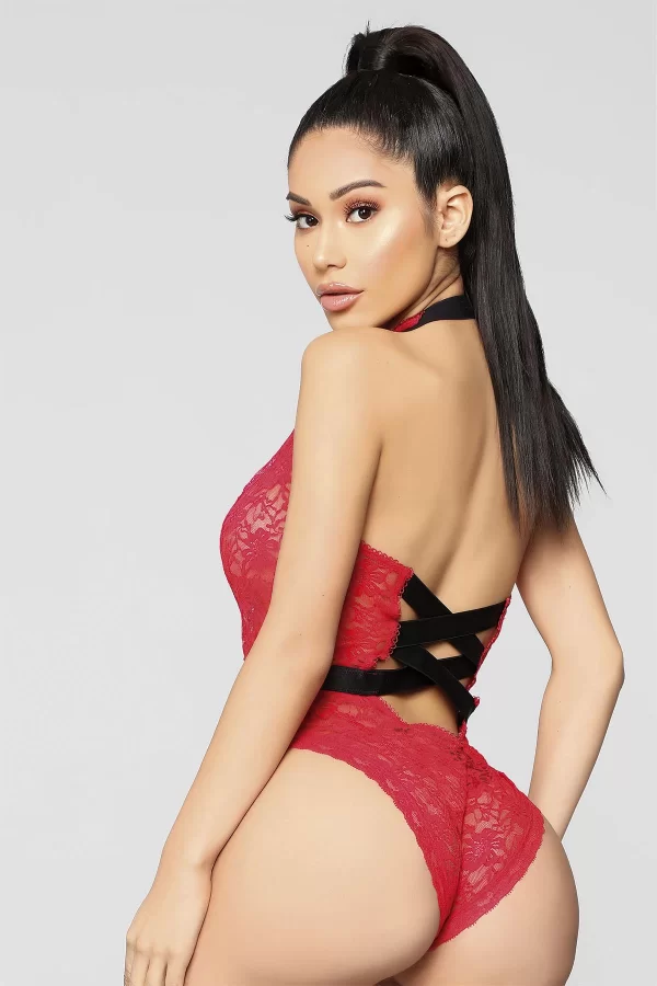 Luz&Pos Arias Closet Kırmızı Boyun Ve Bel Kısmı Fiyonklu Babydoll